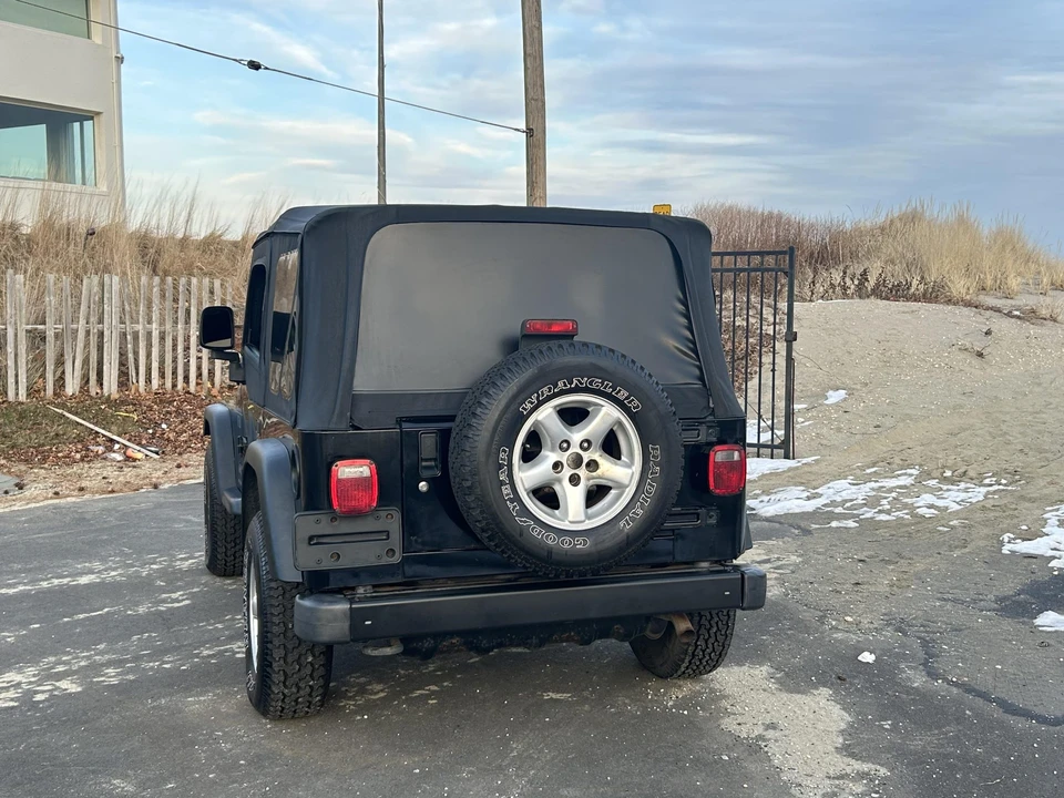 2004 Jeep TJ Wrangler - Image 12 of 31