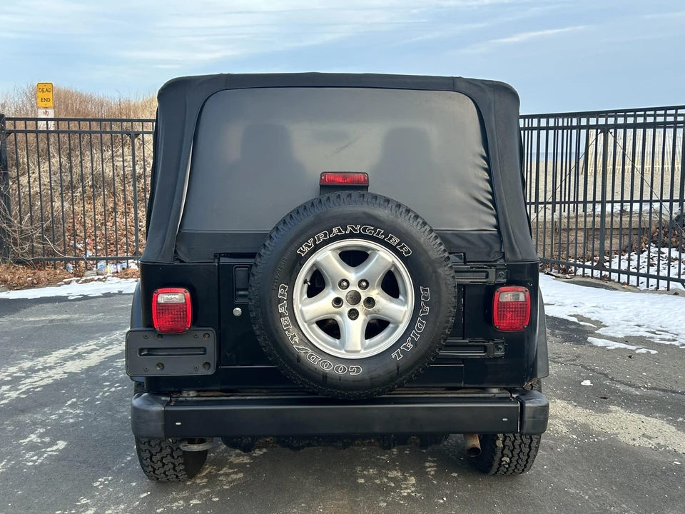 2004 Jeep TJ Wrangler - Image 13 of 31