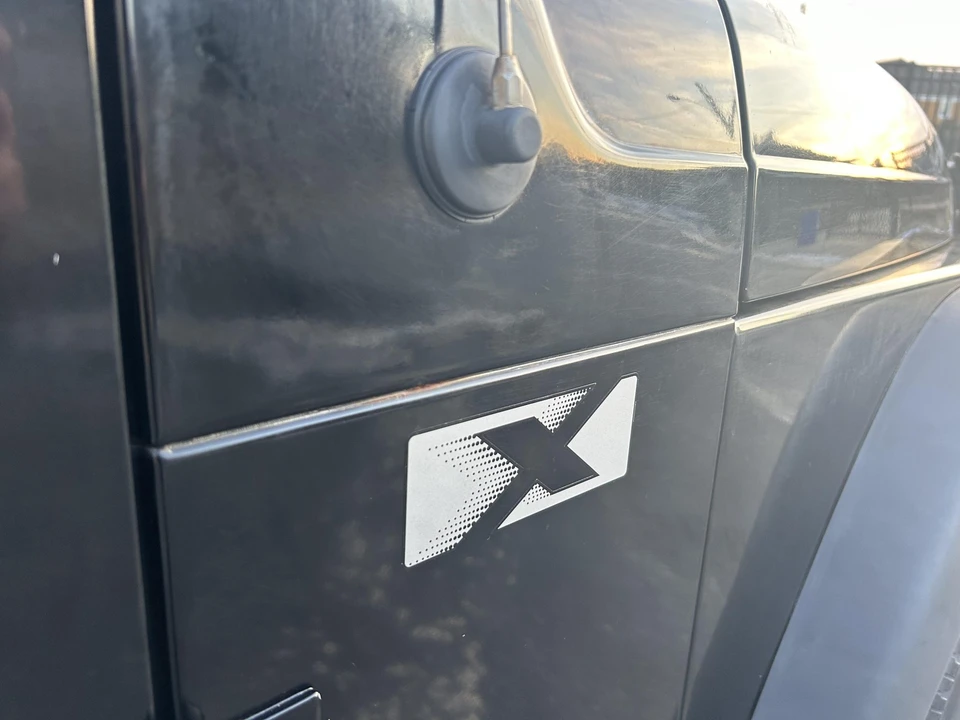2004 Jeep TJ Wrangler - Image 27 of 31