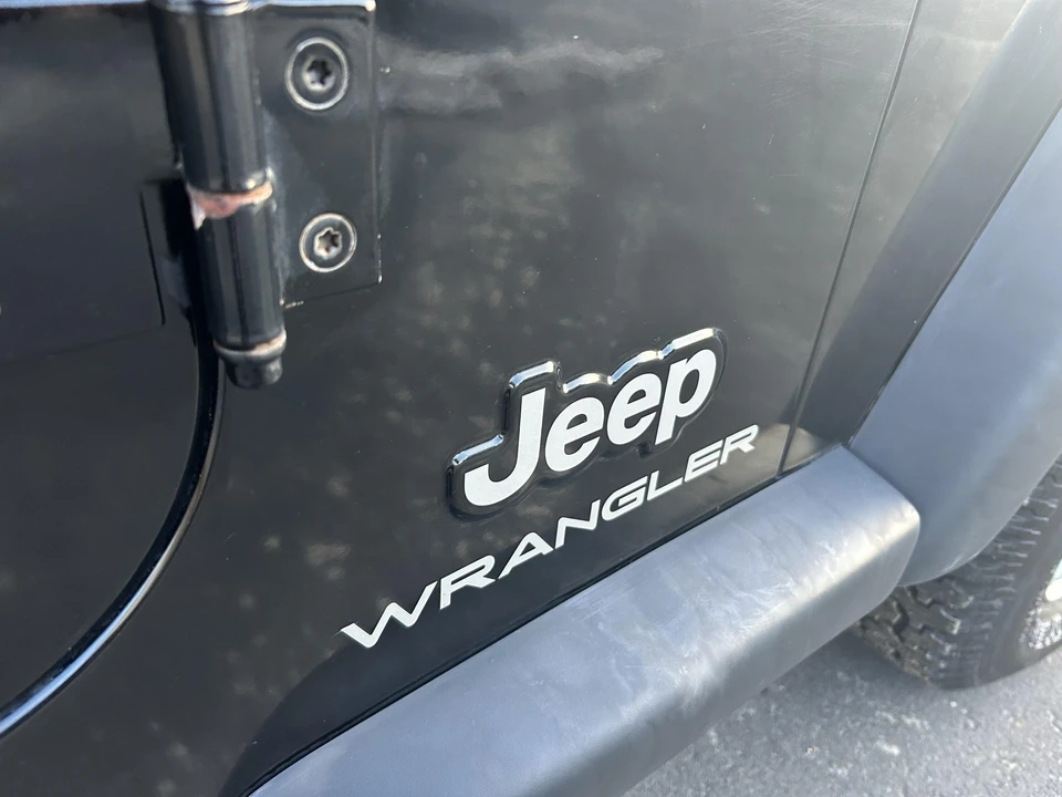 2004 Jeep TJ Wrangler - Image 29 of 31
