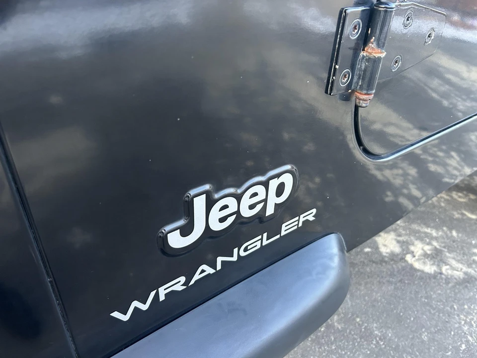 2004 Jeep TJ Wrangler - Image 28 of 31