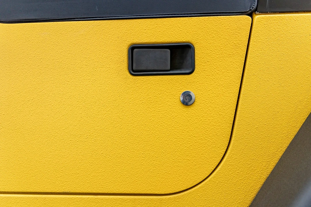 2004 Jeep TJ Wrangler - Image 24 of 31