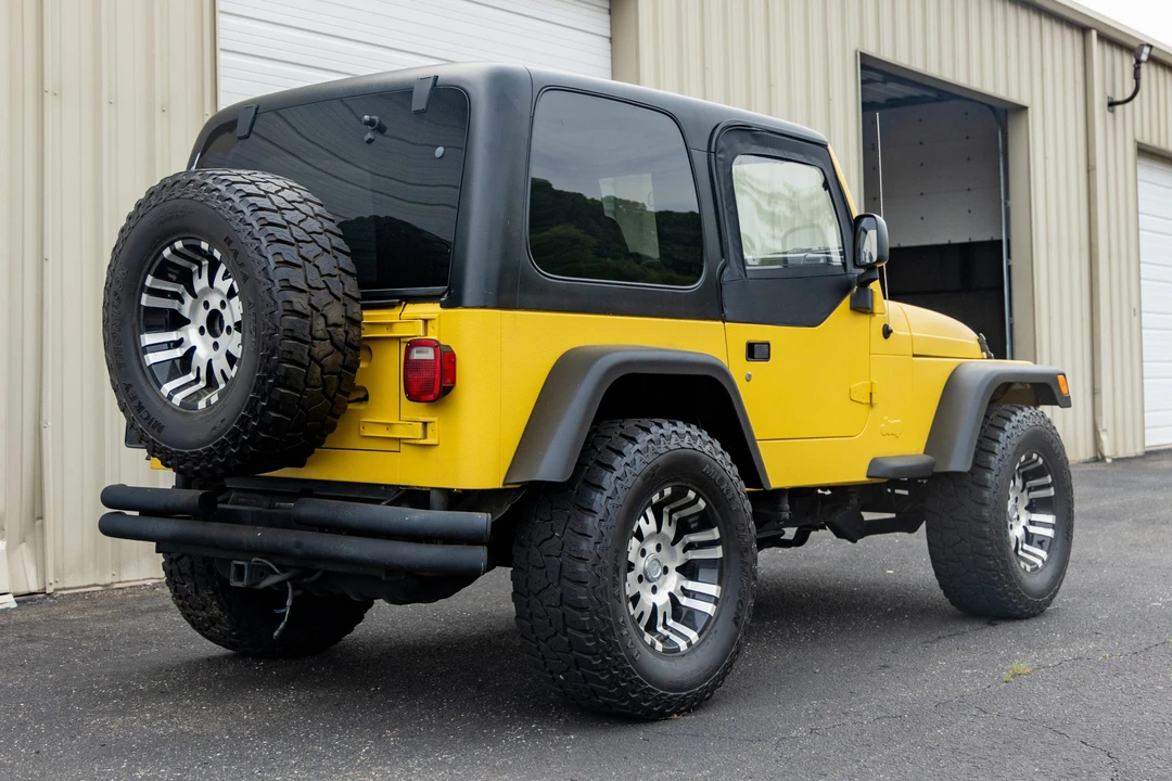 2004 Jeep TJ Wrangler - Image 7 of 31