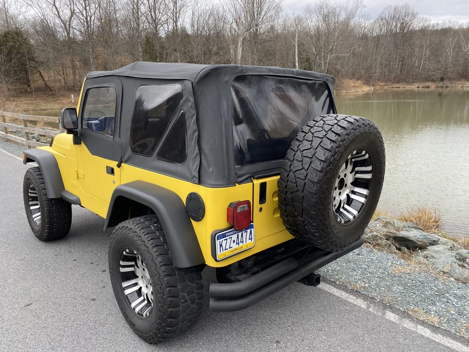 2004 Jeep TJ Wrangler - Image 18 of 31