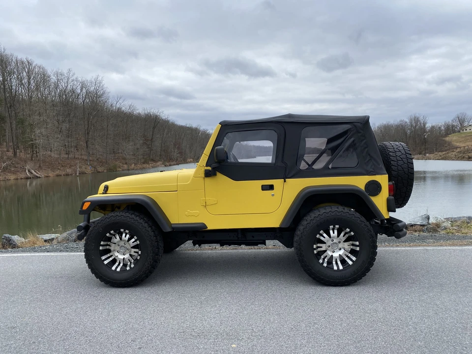 2004 Jeep TJ Wrangler - Image 14 of 31