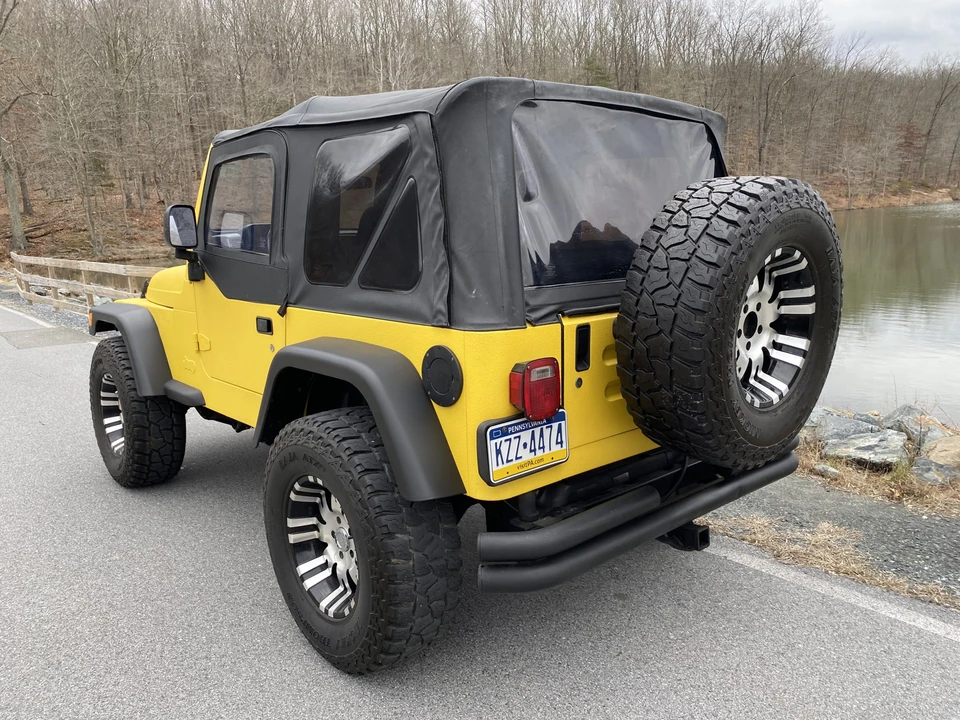 2004 Jeep TJ Wrangler - Image 16 of 31