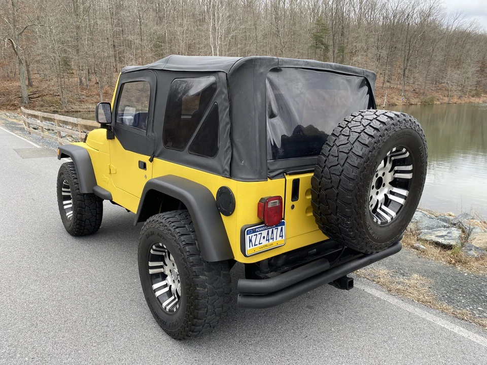 2004 Jeep TJ Wrangler - Image 15 of 31