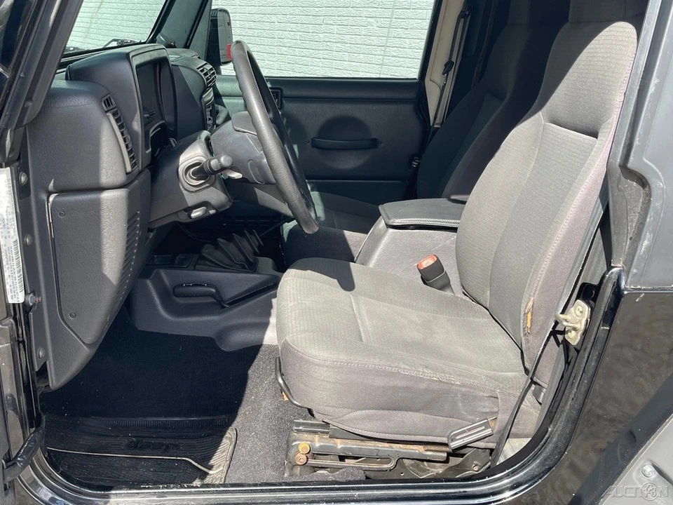 2004 Jeep TJ Wrangler - Image 13 of 21