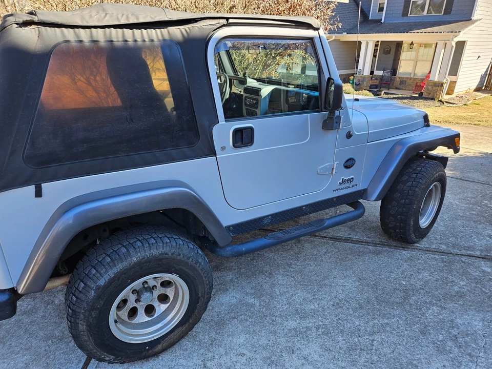 2004 Jeep TJ Wrangler - Image 5 of 5