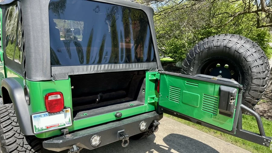 2004 Jeep TJ Wrangler - Image 13 of 28