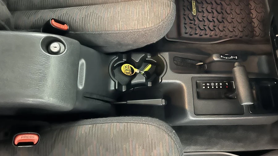 2004 Jeep TJ Wrangler - Image 23 of 28