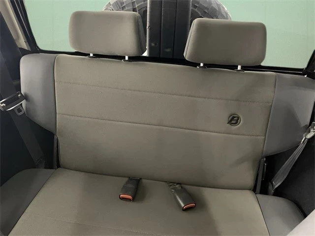 2004 Jeep TJ Wrangler - Image 19 of 21