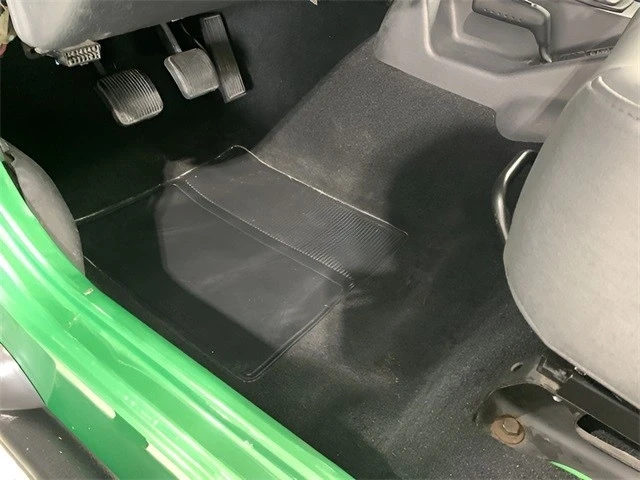 2004 Jeep TJ Wrangler - Image 14 of 21