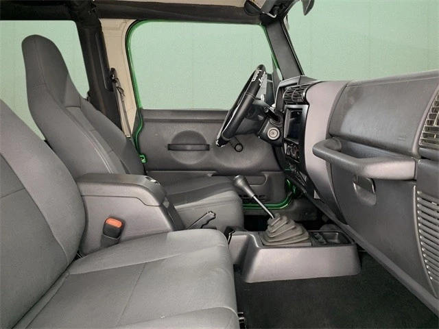 2004 Jeep TJ Wrangler - Image 18 of 21