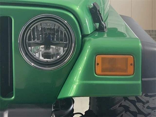 2004 Jeep TJ Wrangler - Image 10 of 21