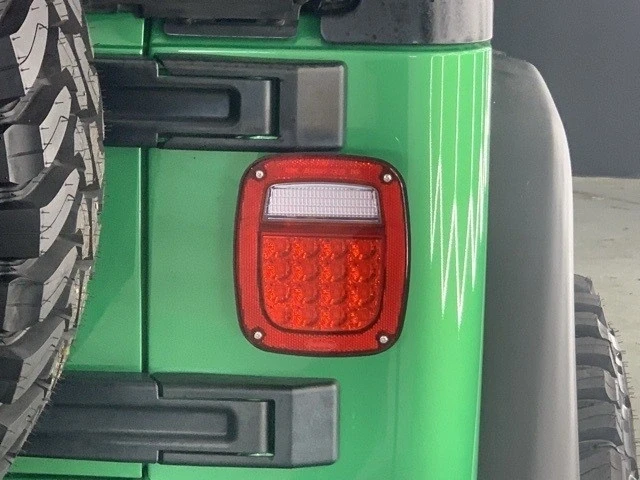 2004 Jeep TJ Wrangler - Image 11 of 21