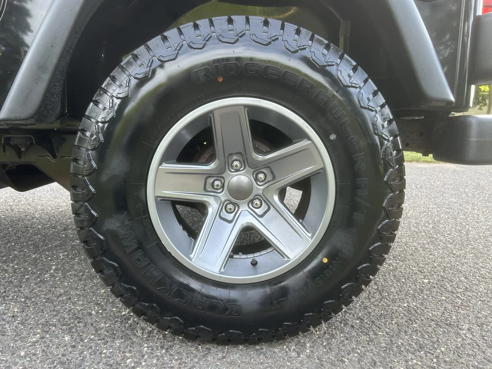 2004 Jeep TJ Wrangler - Image 30 of 31