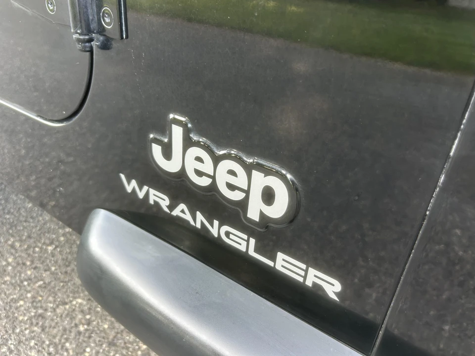 2004 Jeep TJ Wrangler - Image 24 of 31