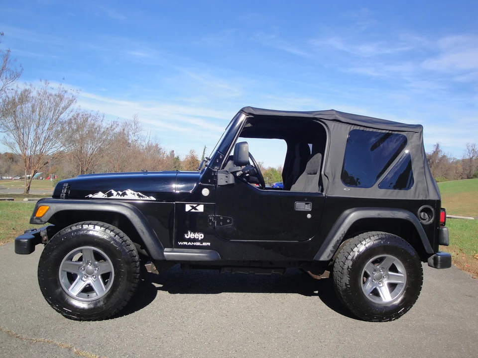 2004 Jeep TJ Wrangler - Image 24 of 31