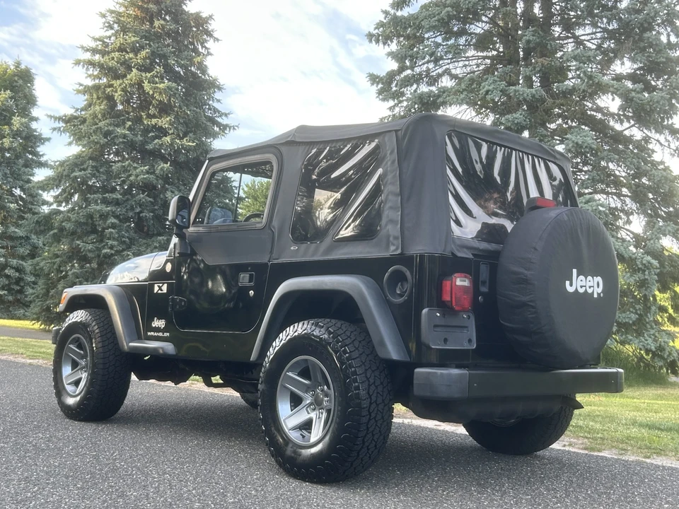 2004 Jeep TJ Wrangler - Image 20 of 31