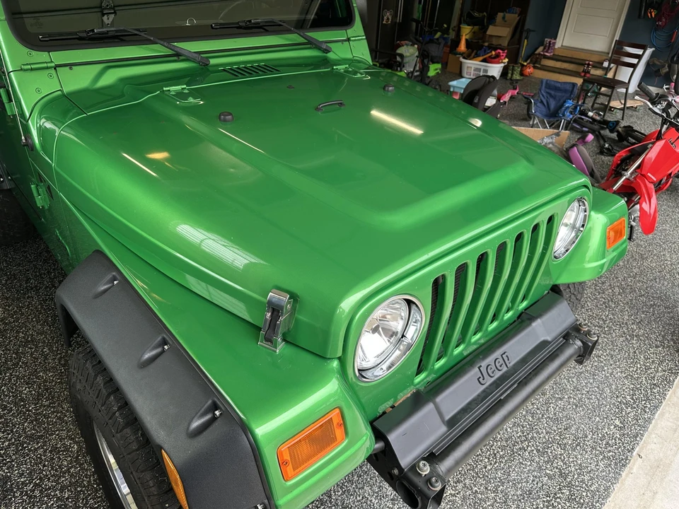2004 Jeep TJ Wrangler - Image 28 of 31