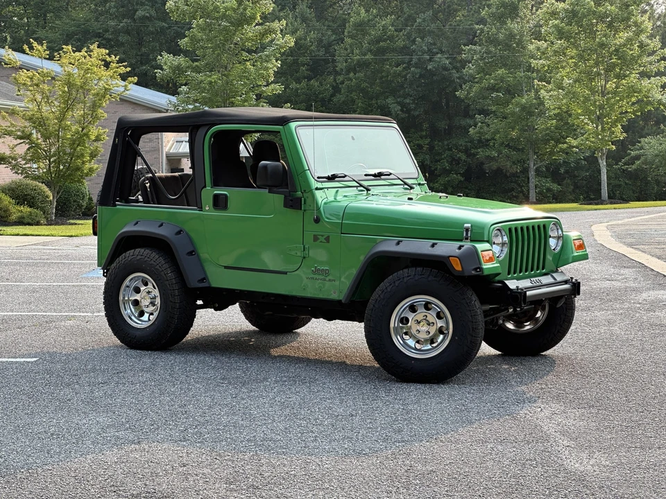 2004 Jeep TJ Wrangler - Image 23 of 31
