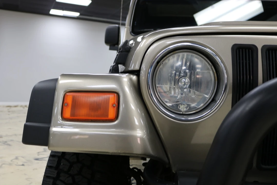 2004 Jeep TJ Wrangler - Image 24 of 31