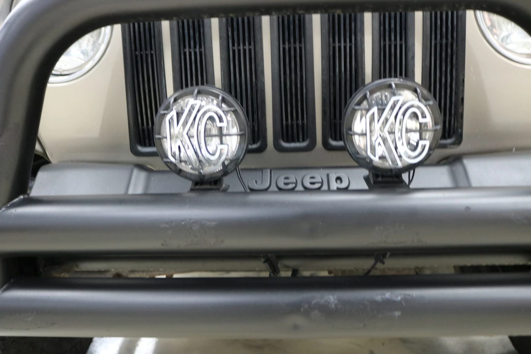 2004 Jeep TJ Wrangler - Image 25 of 31