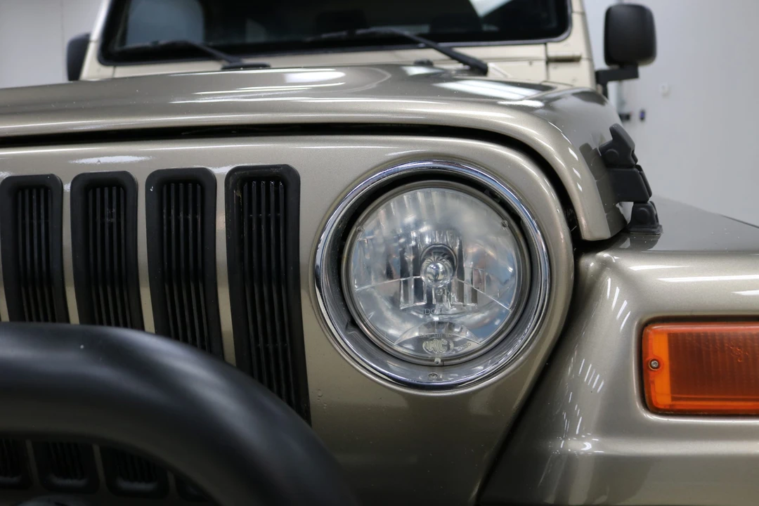 2004 Jeep TJ Wrangler - Image 26 of 31