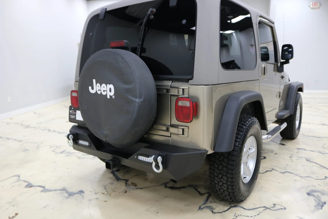 2004 Jeep TJ Wrangler - Image 17 of 31