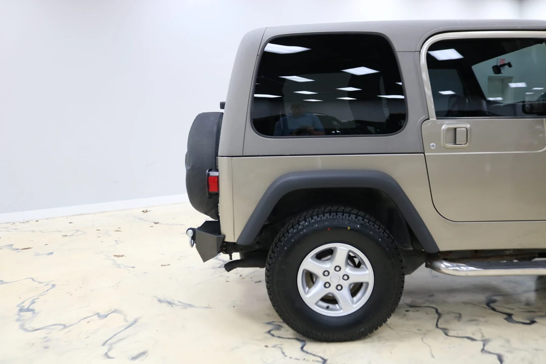 2004 Jeep TJ Wrangler - Image 18 of 31