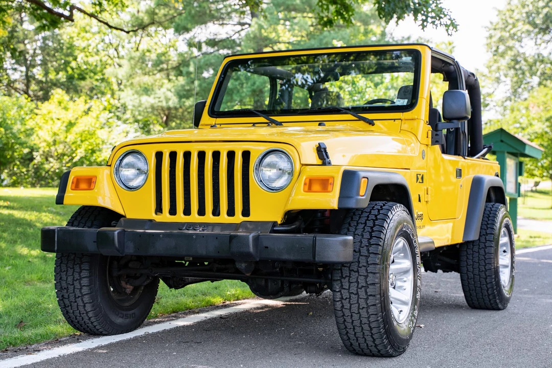 2004 Jeep TJ Wrangler - Image 2 of 31