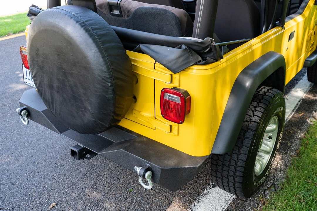 2004 Jeep TJ Wrangler - Image 16 of 31