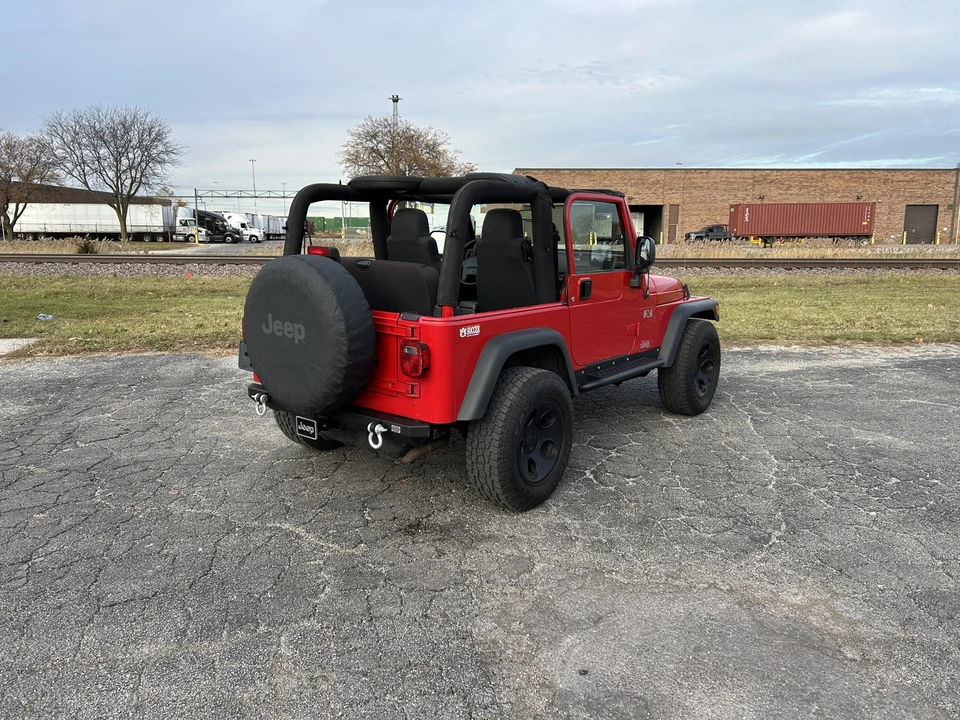 2004 Jeep TJ Wrangler - Image 17 of 31