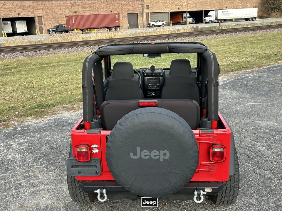 2004 Jeep TJ Wrangler - Image 12 of 31