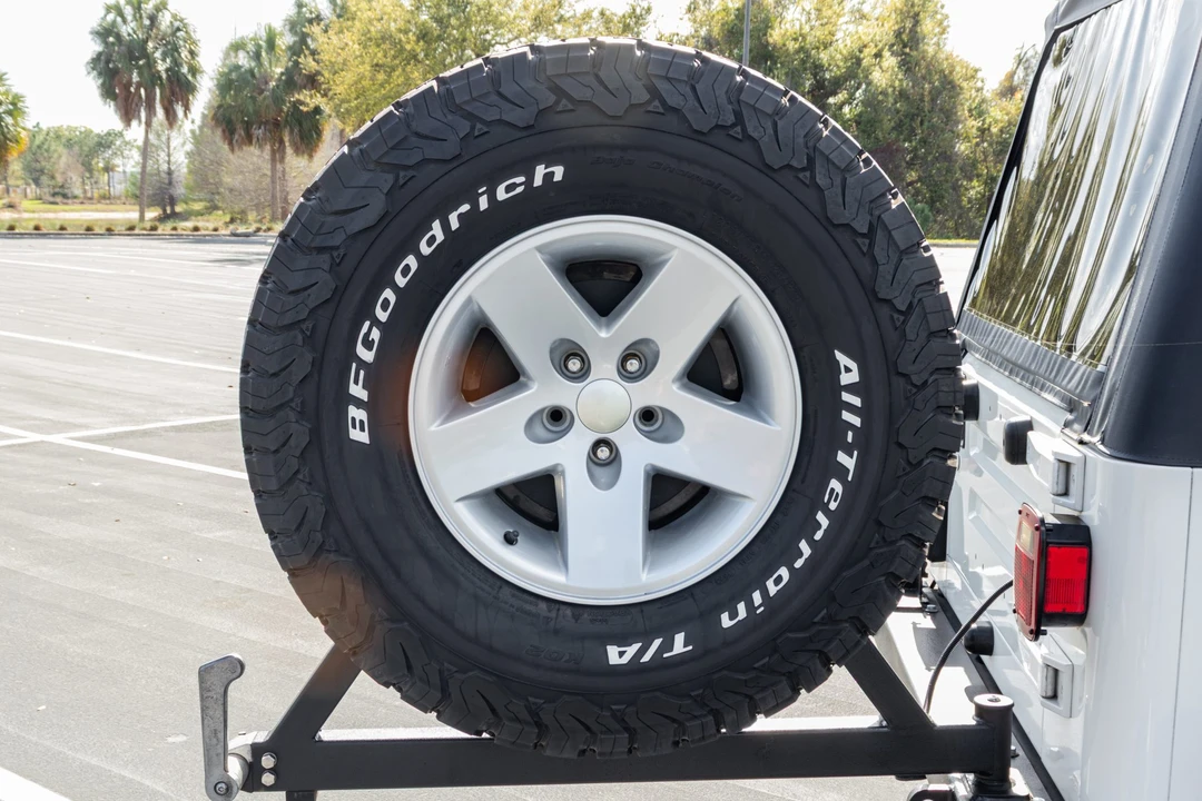 2004 Jeep TJ Wrangler - Image 31 of 31