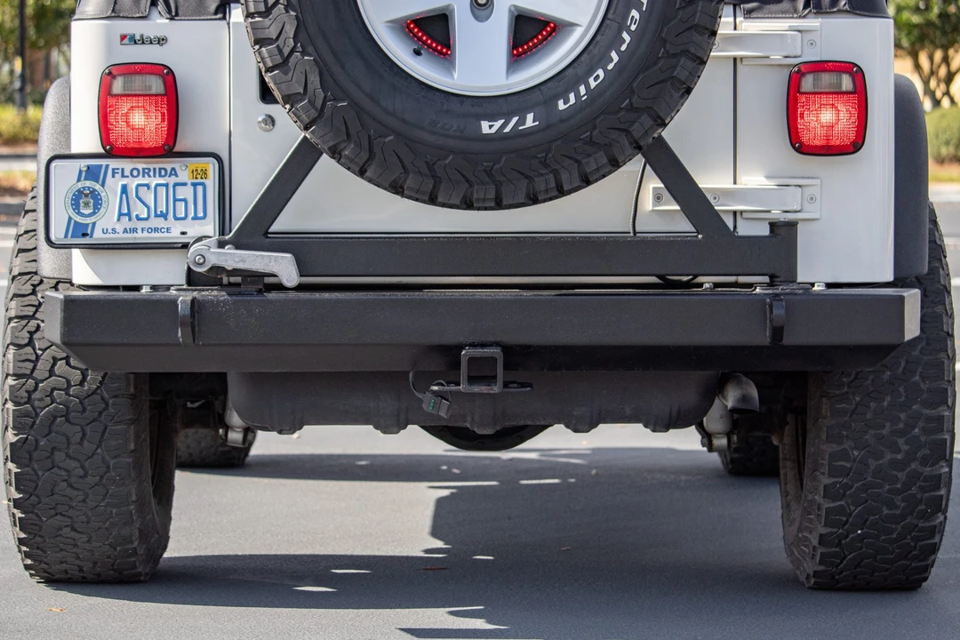 2004 Jeep TJ Wrangler - Image 28 of 31