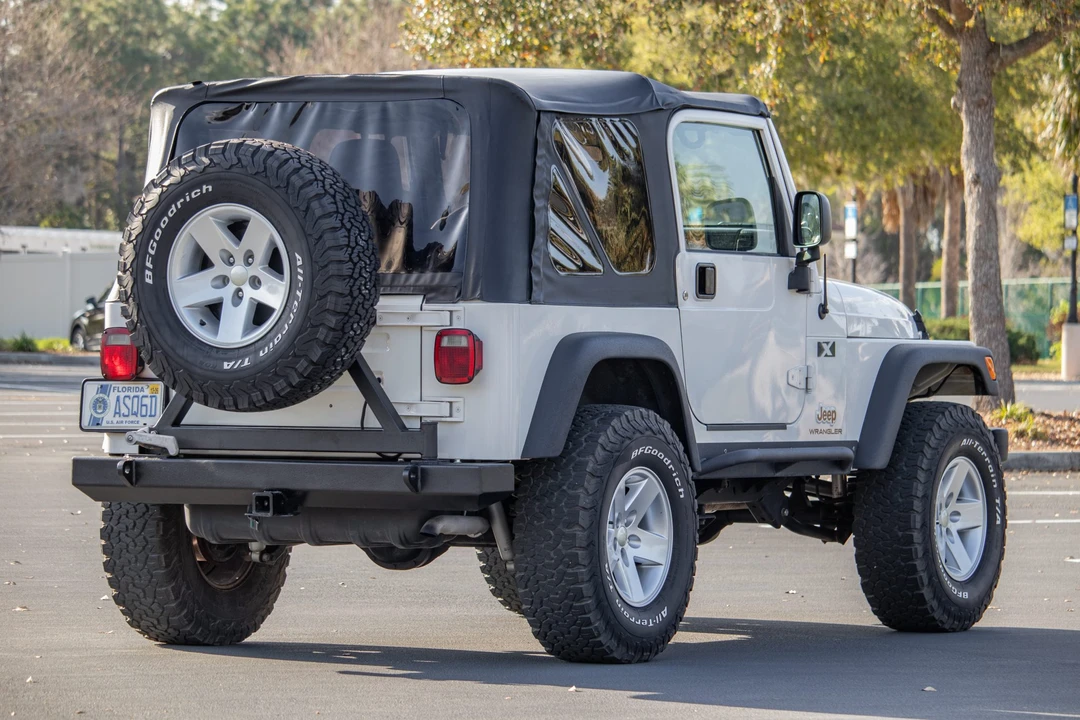 2004 Jeep TJ Wrangler - Image 14 of 31