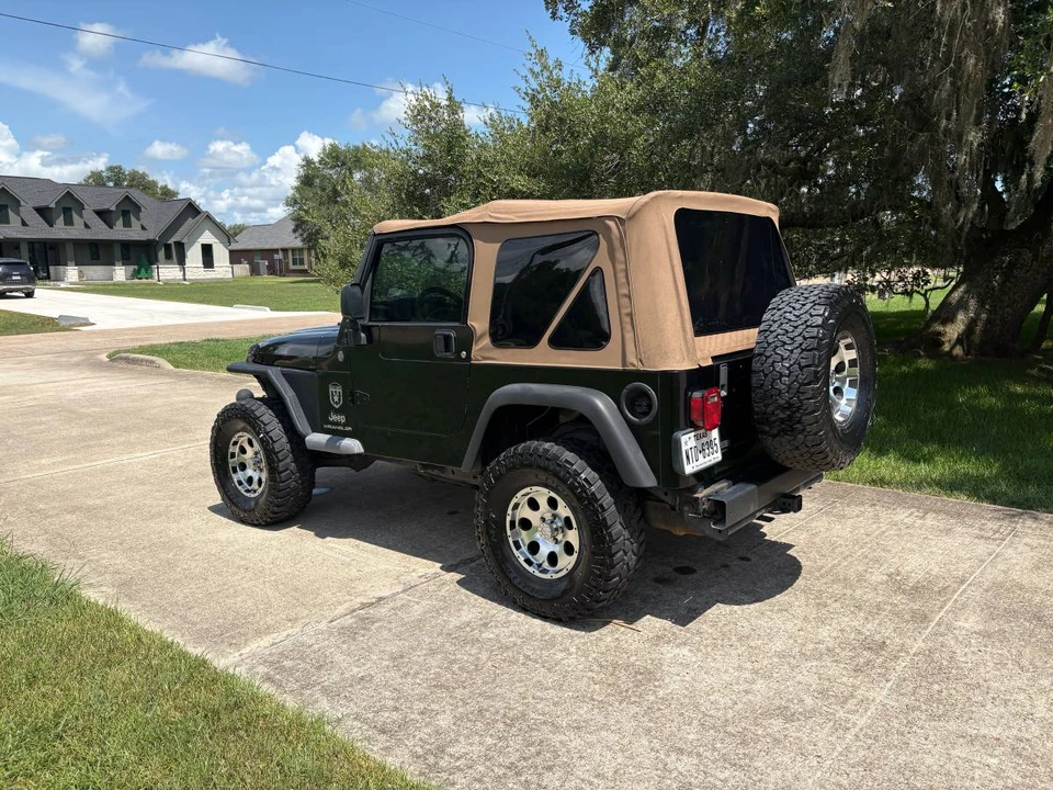 2004 Jeep TJ Wrangler - Image 11 of 12