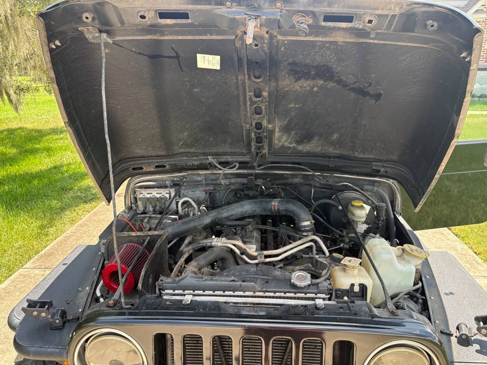 2004 Jeep TJ Wrangler - Image 2 of 12