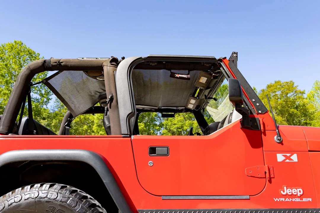 2004 Jeep TJ Wrangler - Image 28 of 31