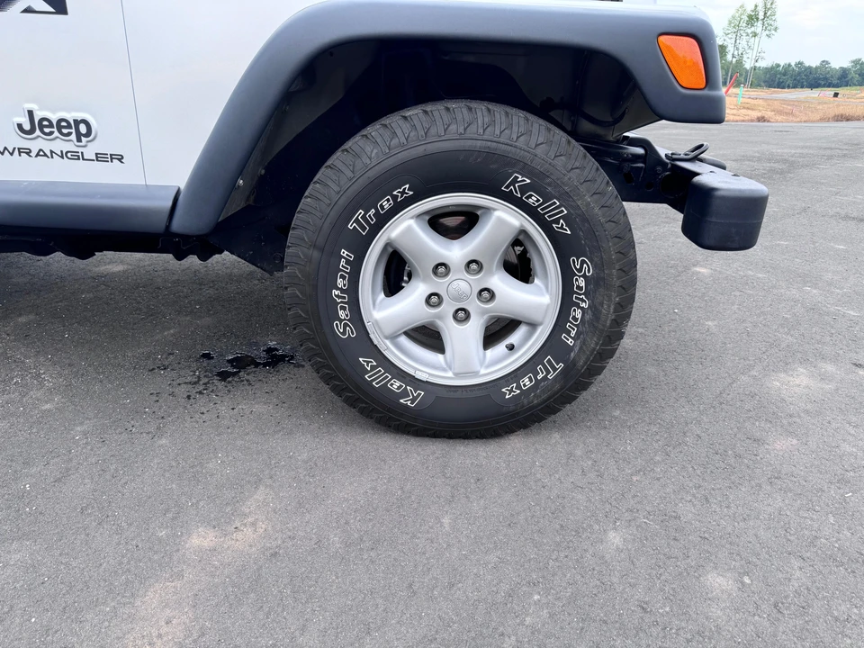 2004 Jeep TJ Wrangler - Image 26 of 31