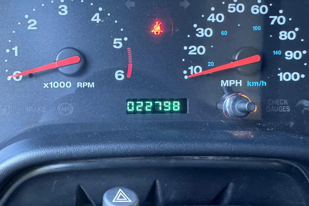 2004 Jeep TJ Wrangler - Image 30 of 31