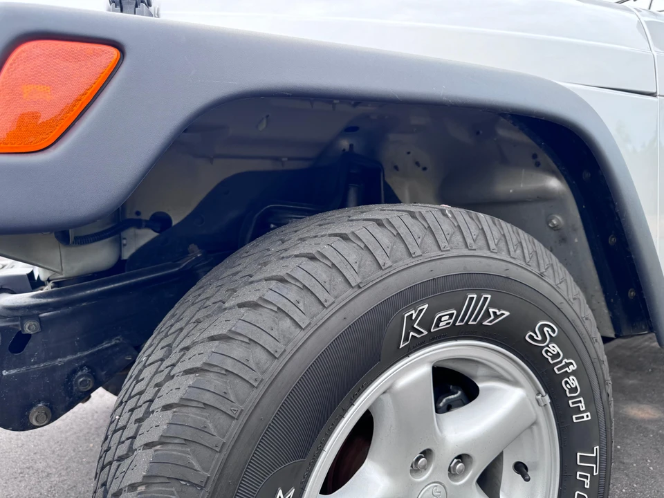 2004 Jeep TJ Wrangler - Image 11 of 31
