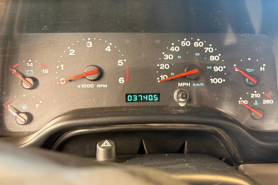 2004 Jeep TJ Wrangler - Image 27 of 31