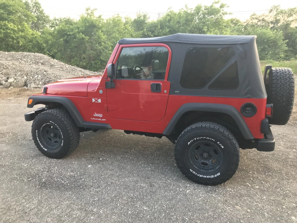 2004 Jeep TJ Wrangler - Image 19 of 31
