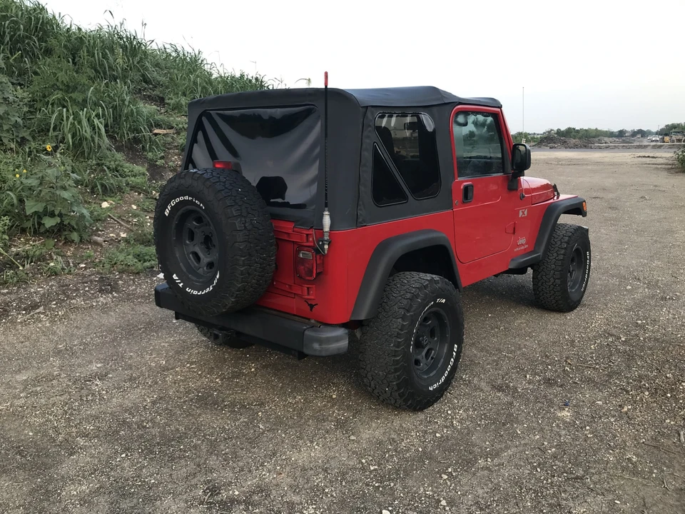 2004 Jeep TJ Wrangler - Image 22 of 31