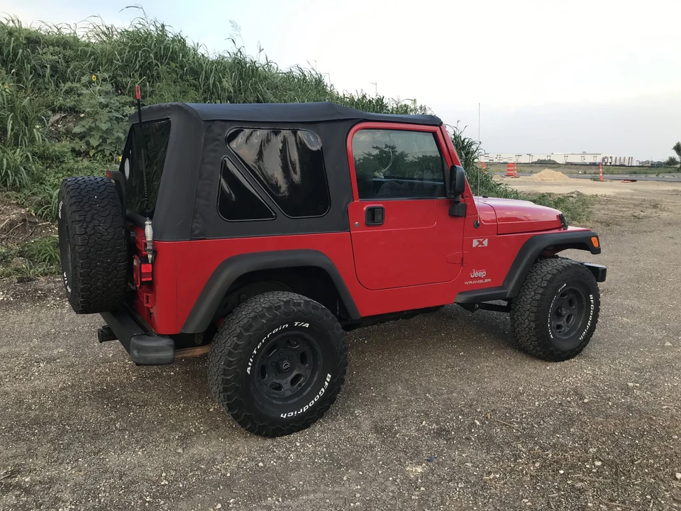 2004 Jeep TJ Wrangler - Image 23 of 31