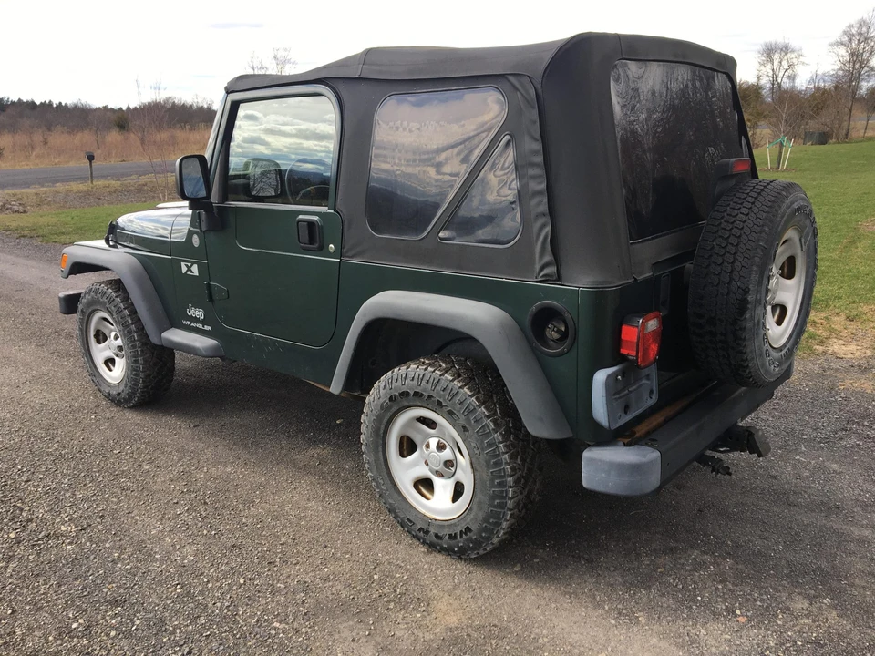 2004 Jeep TJ Wrangler - Image 12 of 31