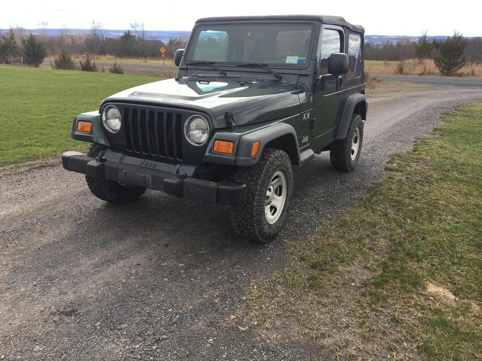 2004 Jeep TJ Wrangler - Image 3 of 31